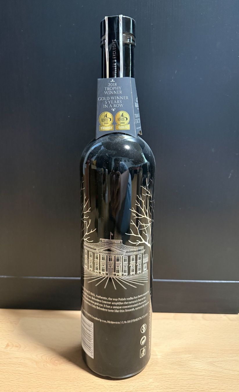 Belvedere Spirituosen: Vodka Belvedere Intense alc. 50% 1L – Neu und originalverpackt aus Merenschwand von Ej99
