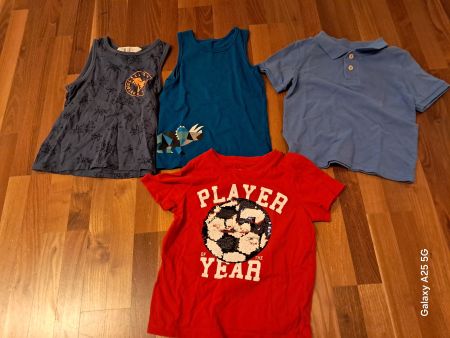 Lot de 4 t-shirts garçon taille 98/104