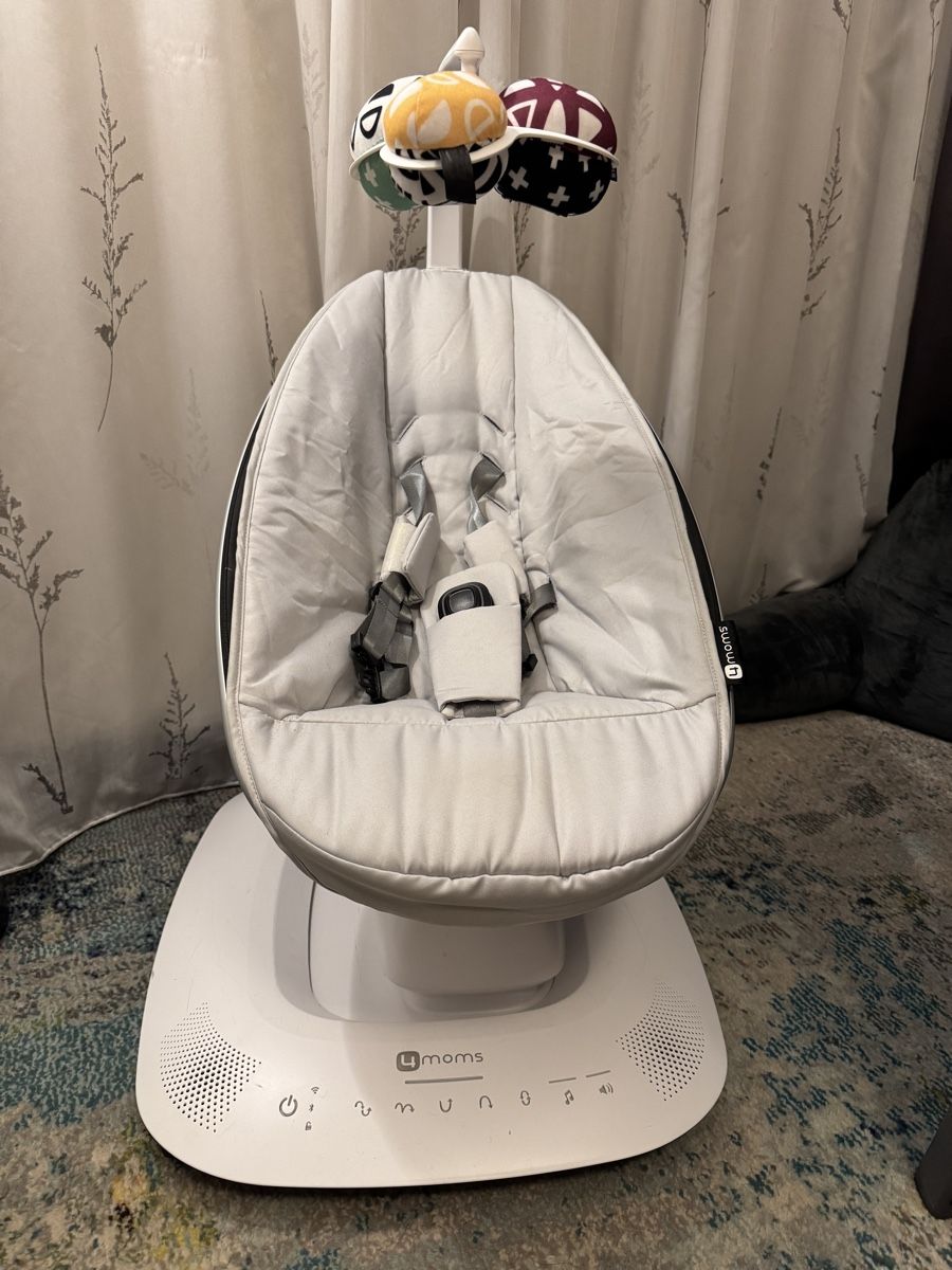 4moms Wippen & Schaukeln: 4moms mamaRoo 5 – Gebraucht aus Widnau von d.vm