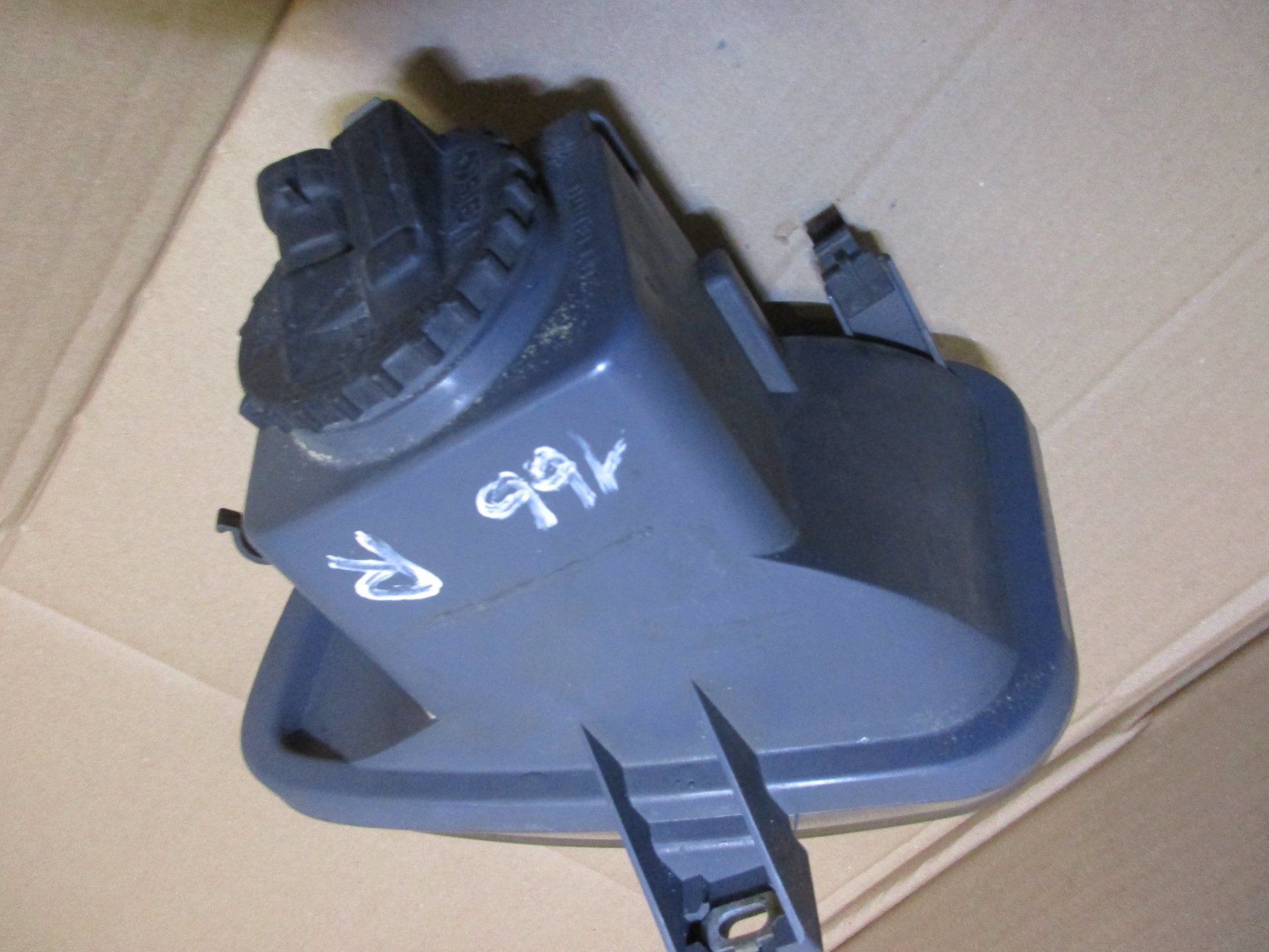 Fari: Alfa Romeo 166   Nebelscheinwerfer rechts – Usato da Ennetmoos venduto da Truckdiver 5