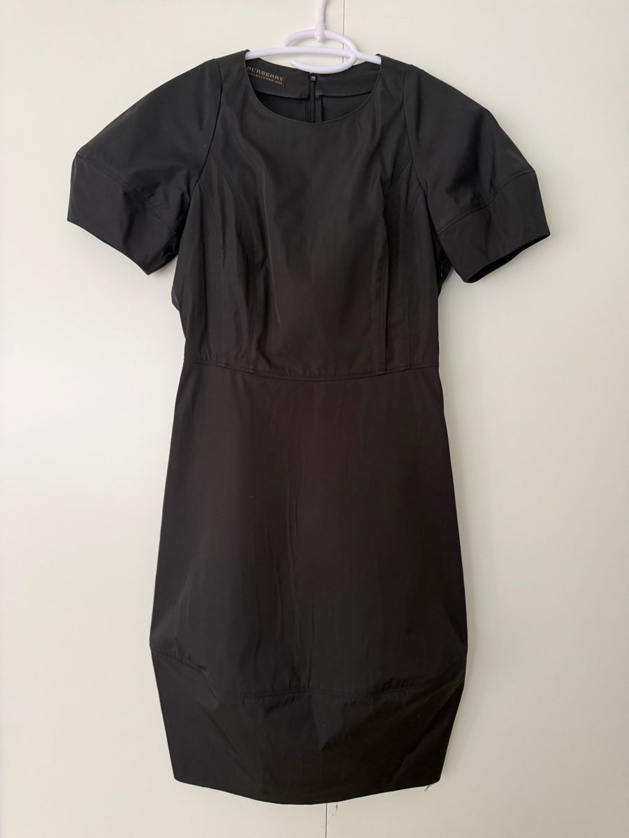 Kleider: Burberry dress, size 38 – Gebraucht aus Zollikon von ele_7bmr