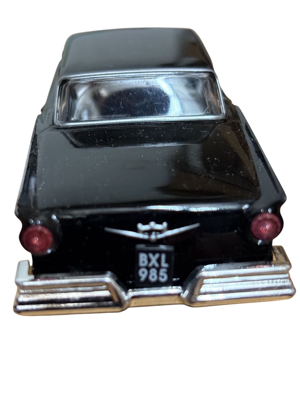 Ford Modellini d'auto: Universal Hobbies - Ford Fairlane -  1:43 - schwarz – Nuovo (secondo la descrizione) da Lausen venduto da hot-preis 3
