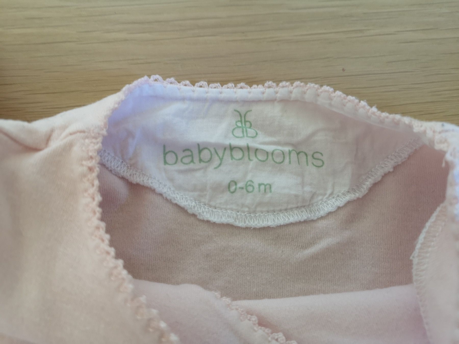 Pyjamas & Ähnliches: 3er Set Pyjama / Strampler, Gr. 60cm (3 Monate) – Gebraucht aus Aesch ZH von TaniTomy 3