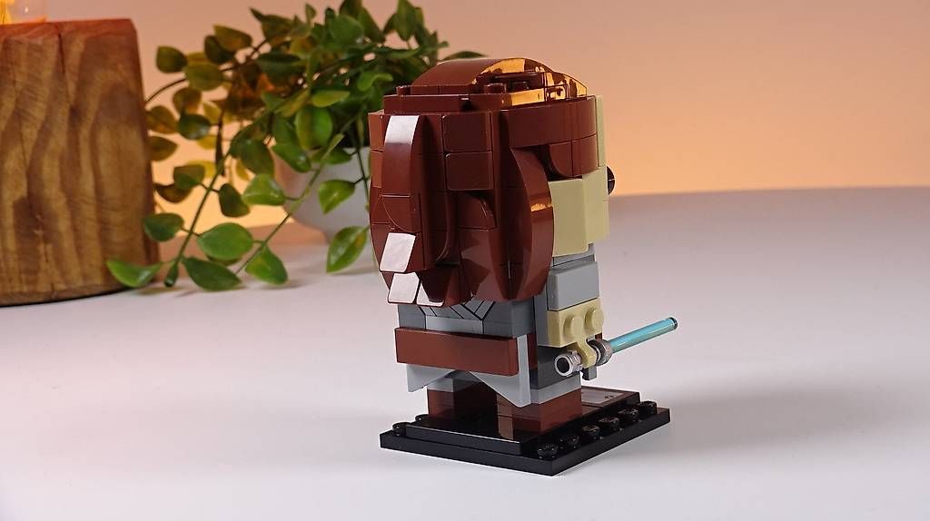 Lego Kit di costruzioni: LEGO Star Wars BrickHeadz 41602 Rey – Usato da Wetzikon ZH venduto da Bambiskus 3