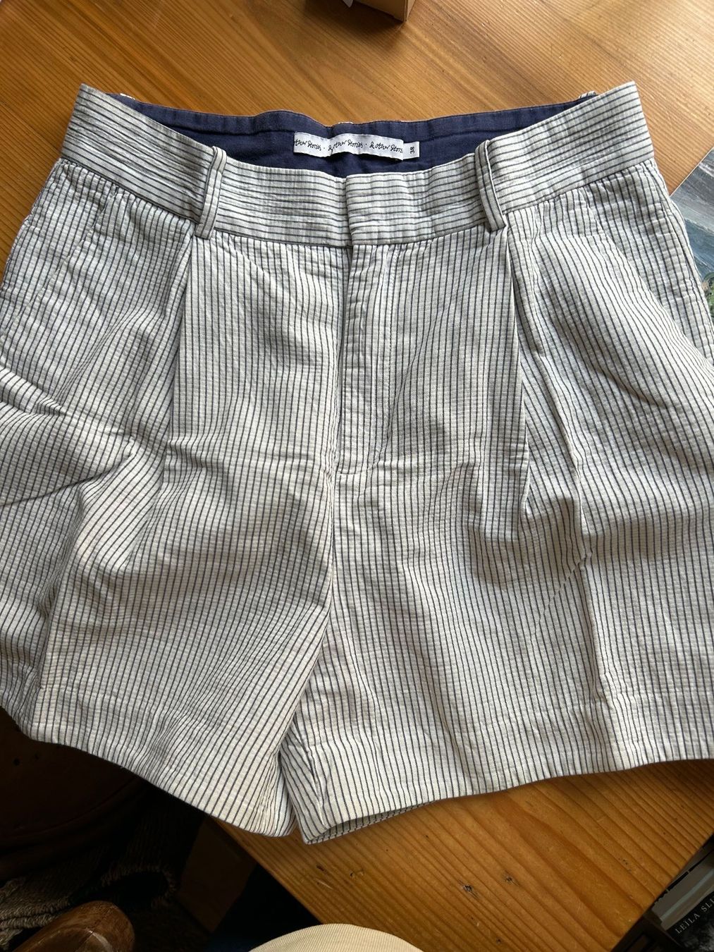 Hosen: Bermudashorts – Gebraucht aus Bern von mascho007