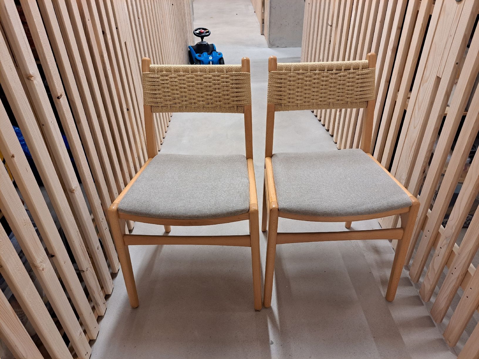 Sedie: Küchenstühle Holz – Usato da Luzern venduto da Slsp6