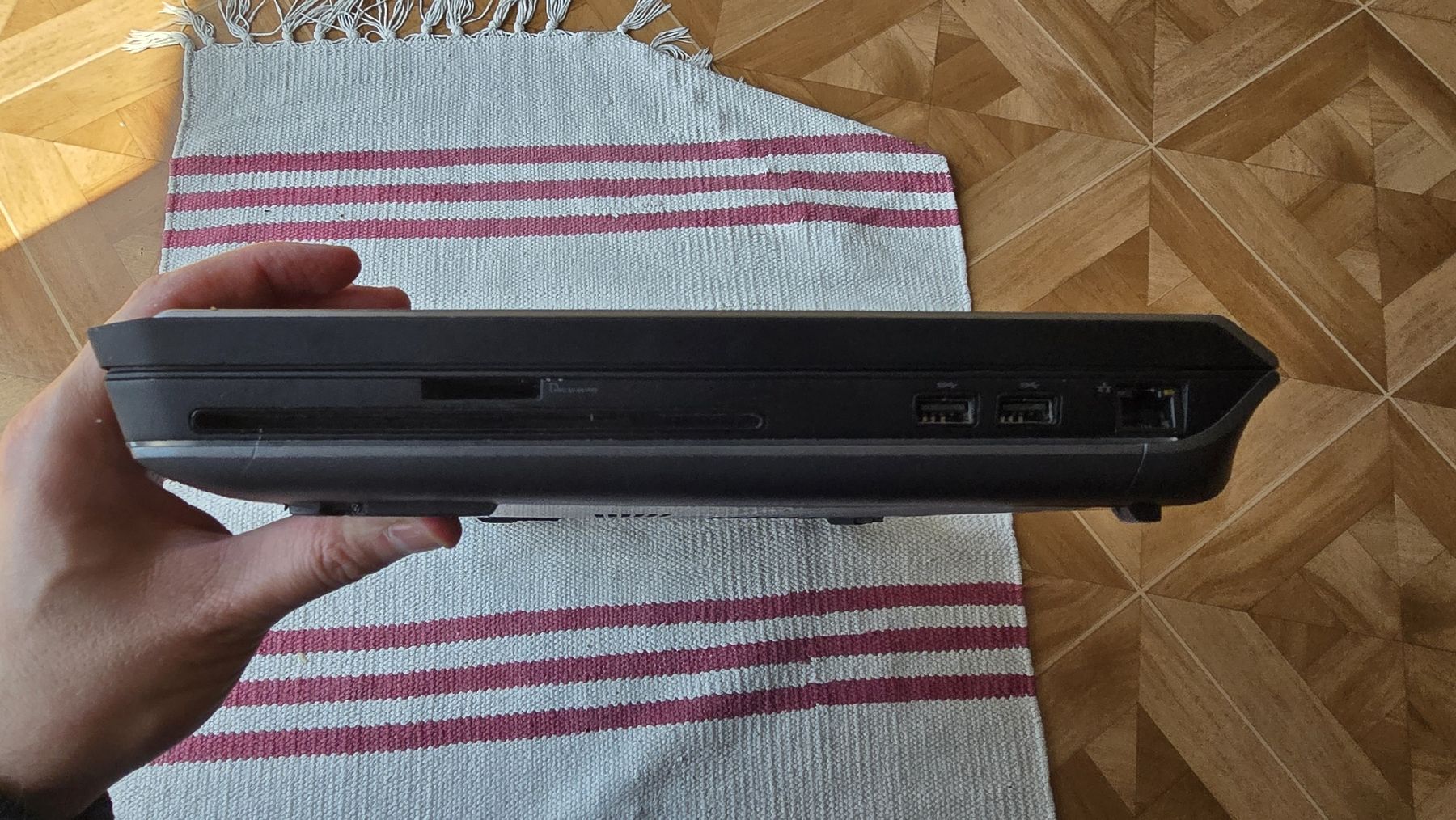 Alienware Notebooks: Dell Alienware M17x 16go, SSD, i7, GTX860m – Gebraucht aus Lausanne von MickyNuts 3