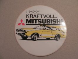 Kleber 45 Jahre Alt ca. von Jahr 1980 Japan Auto Mitsubishi