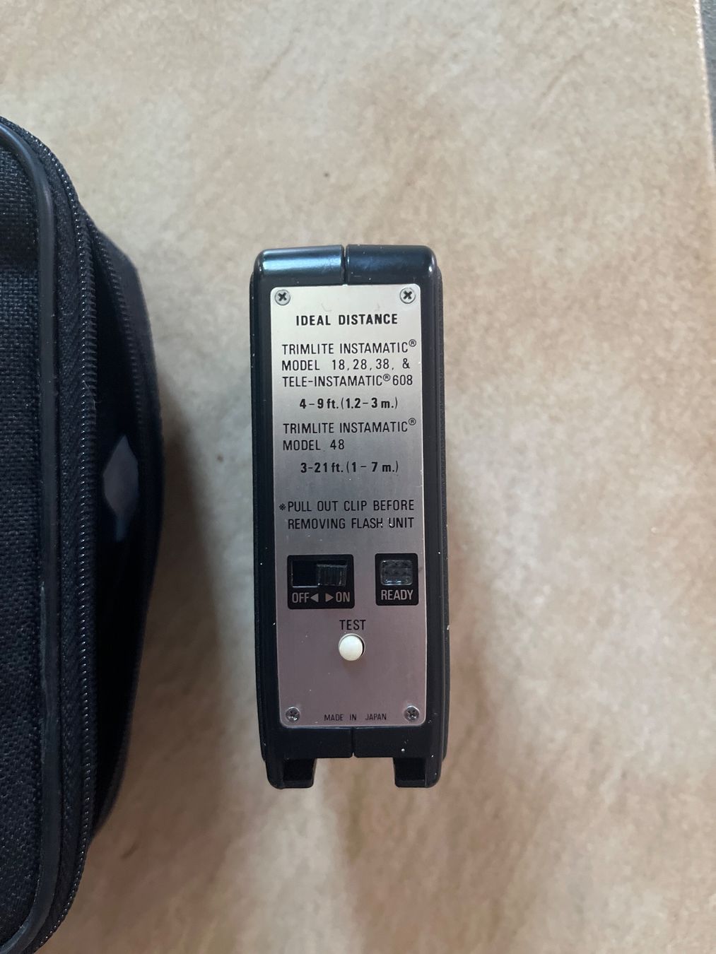 Nissin Flash: NISSIN TF 480 flash avec sacoche non testé – Usato da Vernayaz venduto da Darkfrost 2