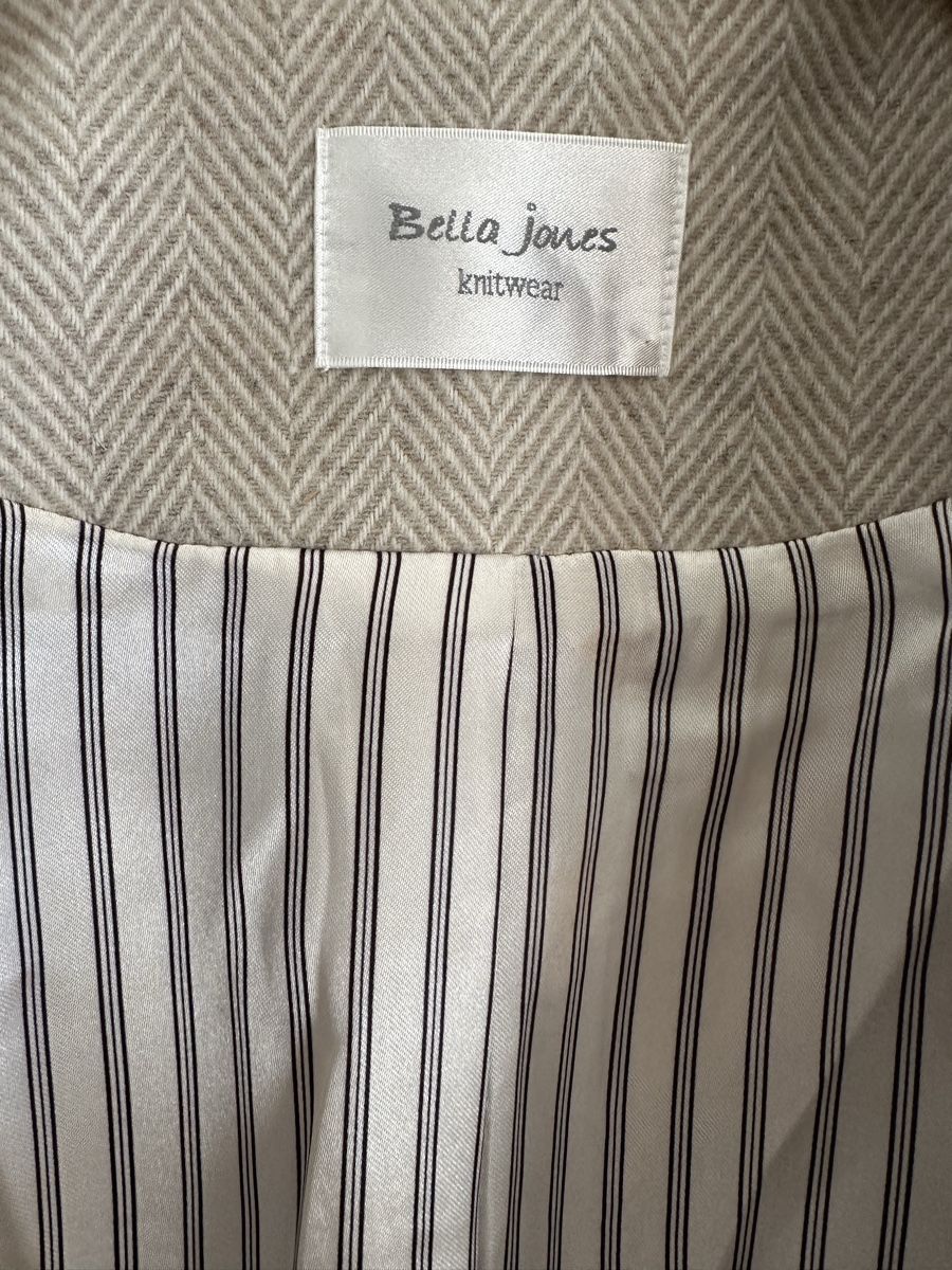 Giacche: Veste tailleur Bella Jones neuve – Nuovo (secondo la descrizione) da Lausanne venduto da pascale.mojito1004 1
