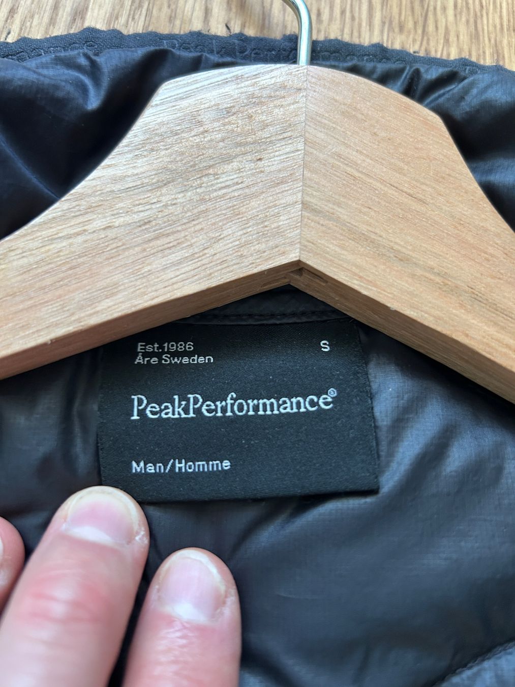 Peak Performance Giacche: Daunenjacke Peak Performance Herren Grösse S – Usato da Bern venduto da BZau 2
