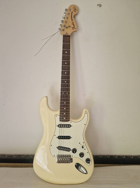 Fender Instruments de musique: Fender Blackmore Stratocaster – D'occasion à St. Gallen par JodokGross