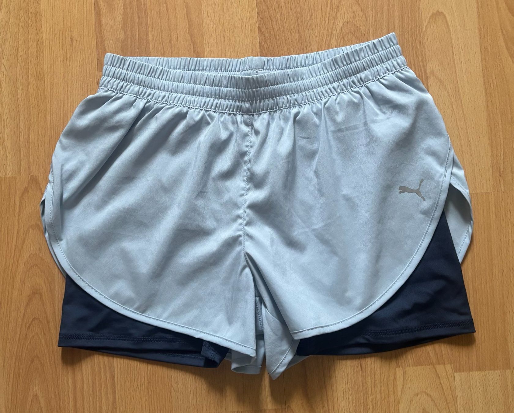 Puma Pantaloni: PUMA Laufshorts – Nuovo (secondo la descrizione) da Ostermundigen venduto da palmen70