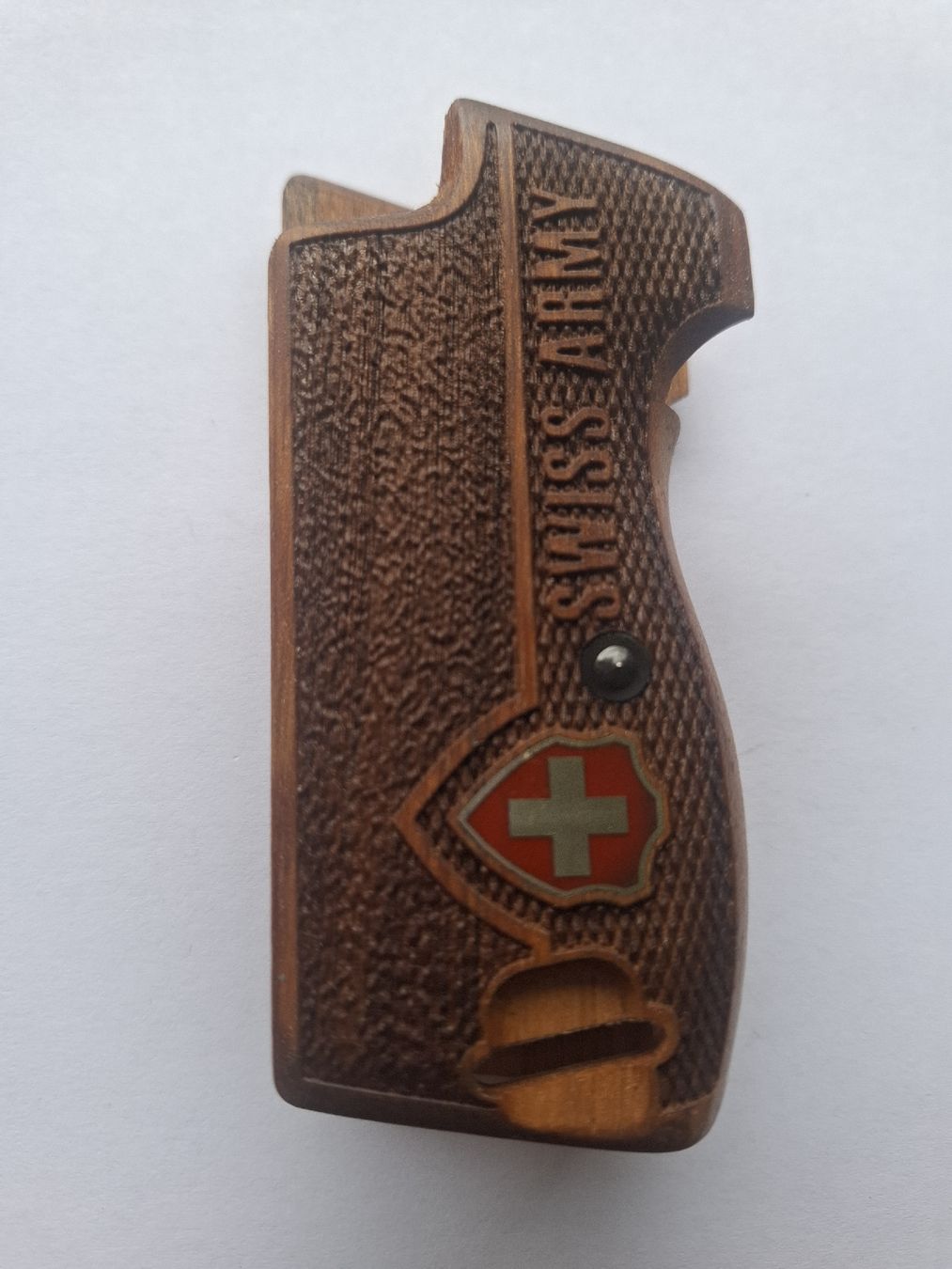 Holzartikel: Nussbaum Griffschalen für die Sig P210 – Neu (gemäss Beschreibung) aus Rothrist von griffe