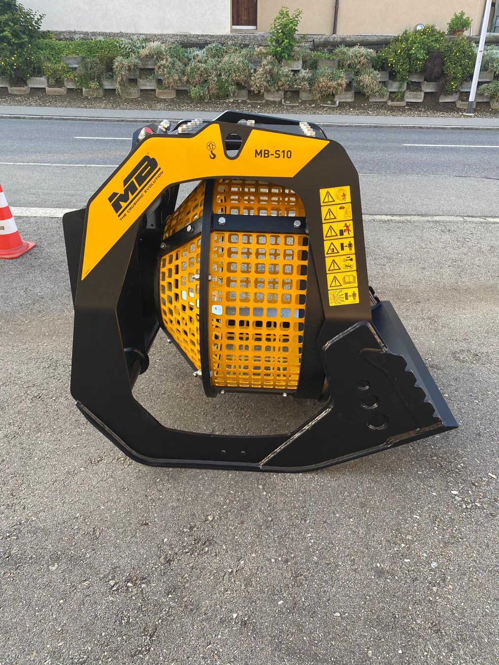 Bagger: Sieblöffel MB Crusher S10 S4 – Neu und originalverpackt aus Hasle LU von LinTech 4