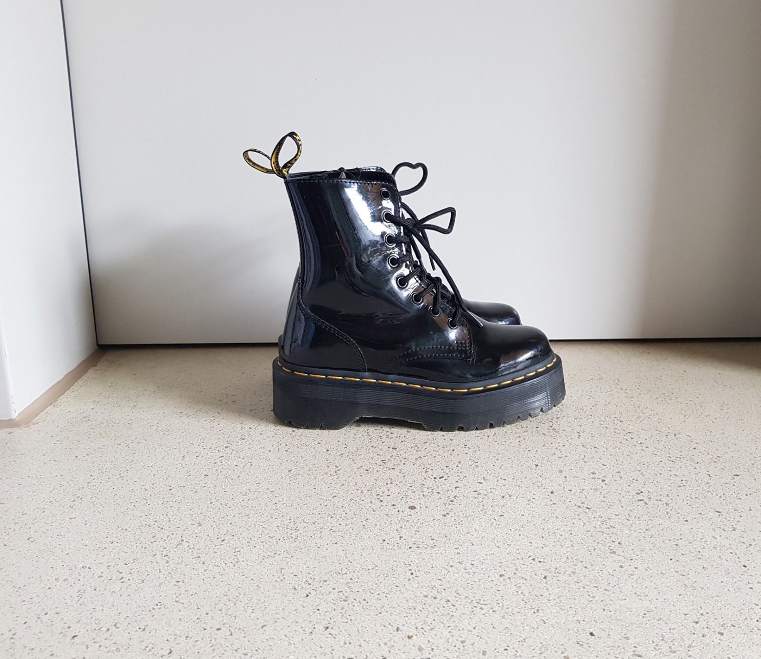Dr. Martens Scarpe da uomo: Dr. Martens Jadon Boots Grösse 37 – Usato da Basel venduto da Birs868