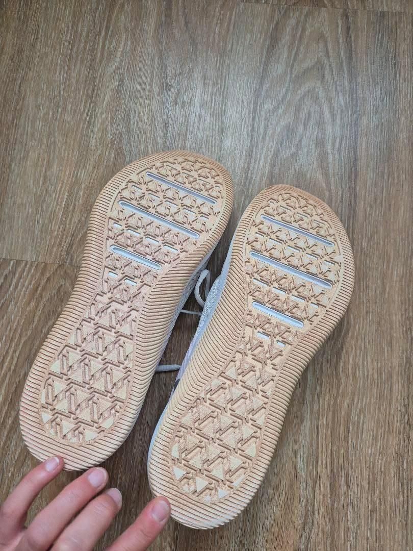 Nike Scarpe da uomo: Nike Training Shoes Size 11 EU 43 light pink grey – Usato da Zürich venduto da sha_rxc8 5