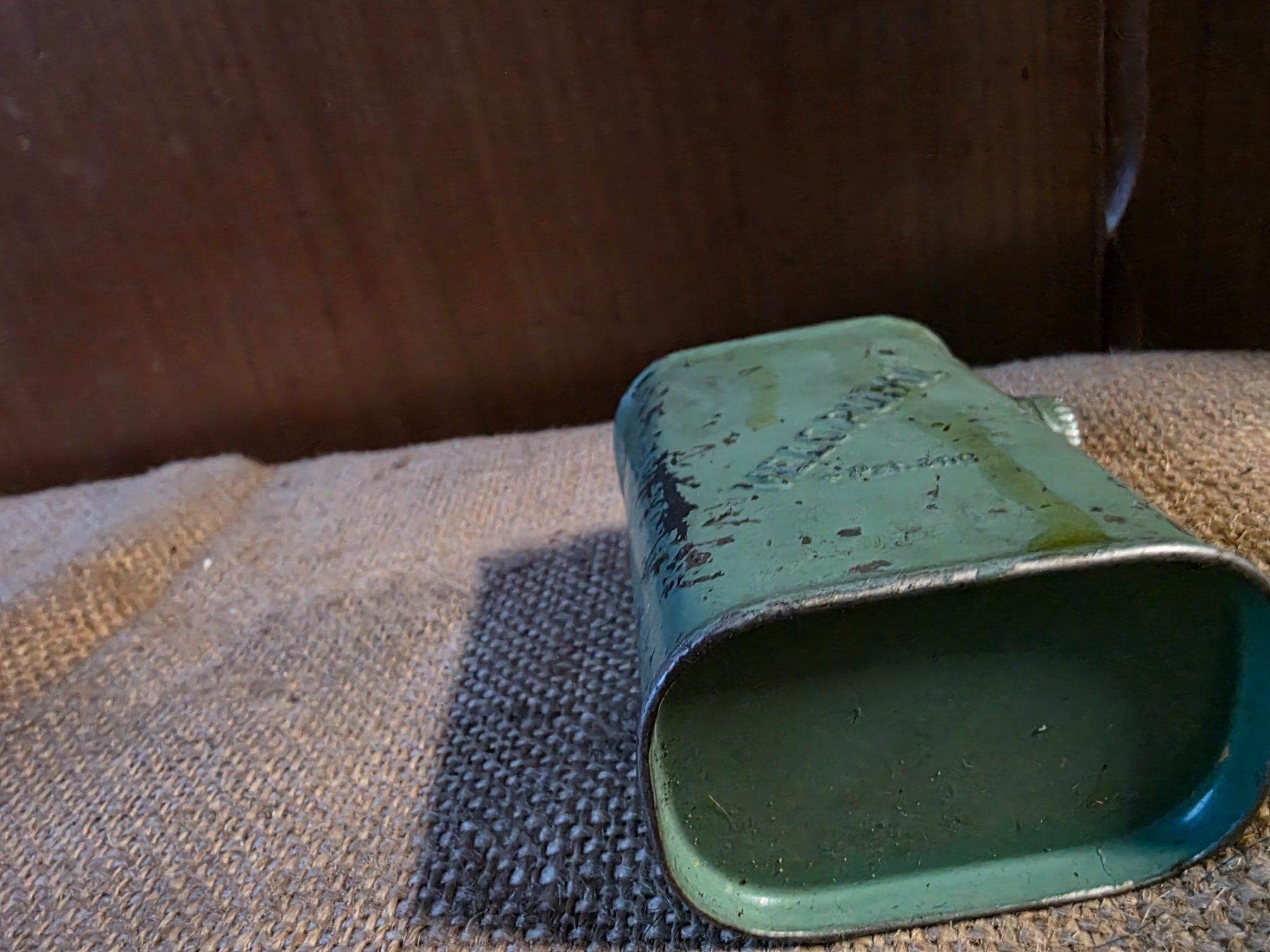 Schweizer Armee Accessori per altri veicoli: Midcentury Velopurol Öl Dose Flasche – Usato da Walterswil BE venduto da Lonitti 1