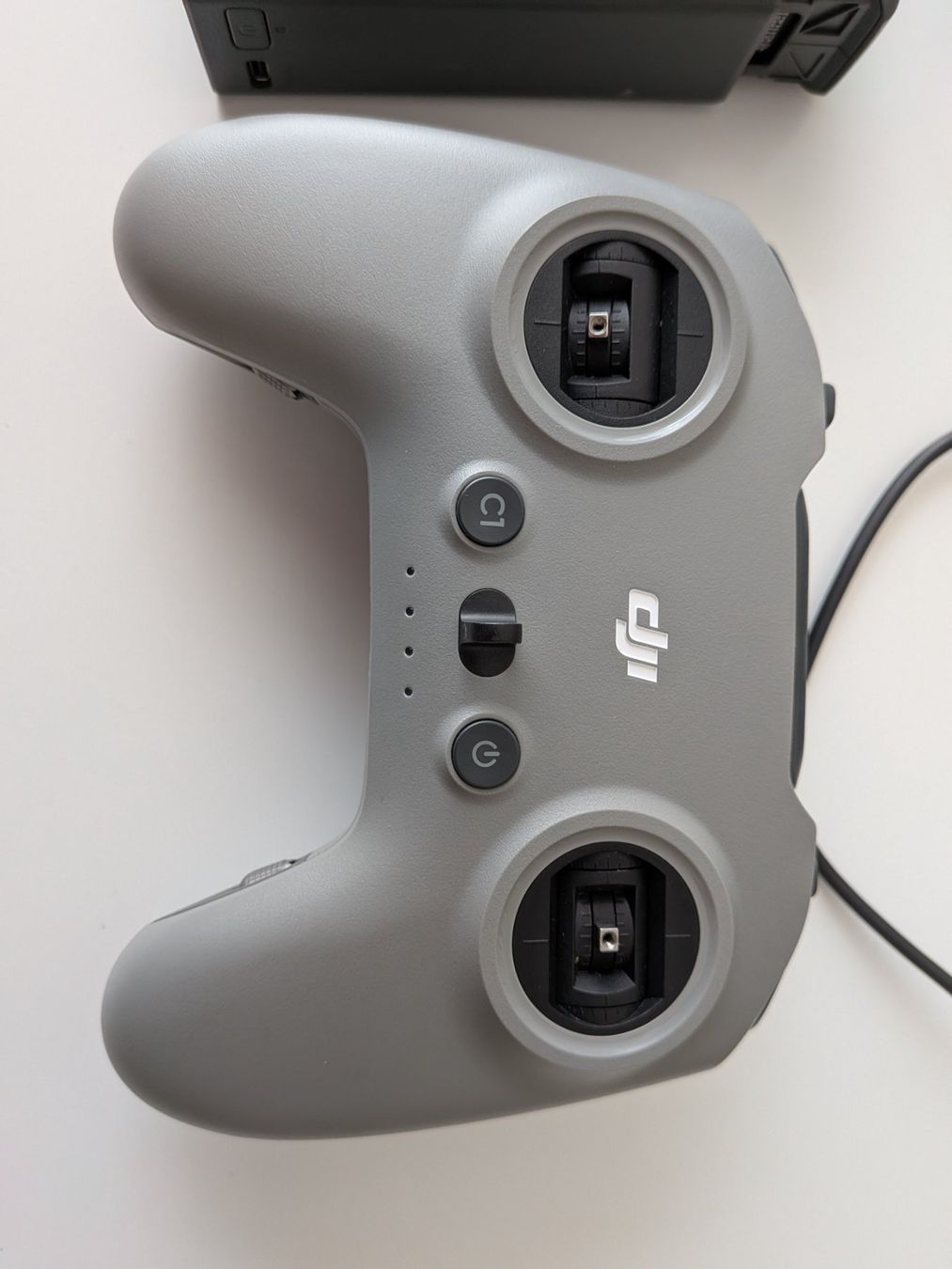 DJI RC Modellbau: DJI Avata 2 Fly More Combo (Three Batteries) & RC 3 – Gebraucht aus St. Gallen von Patrikair 5