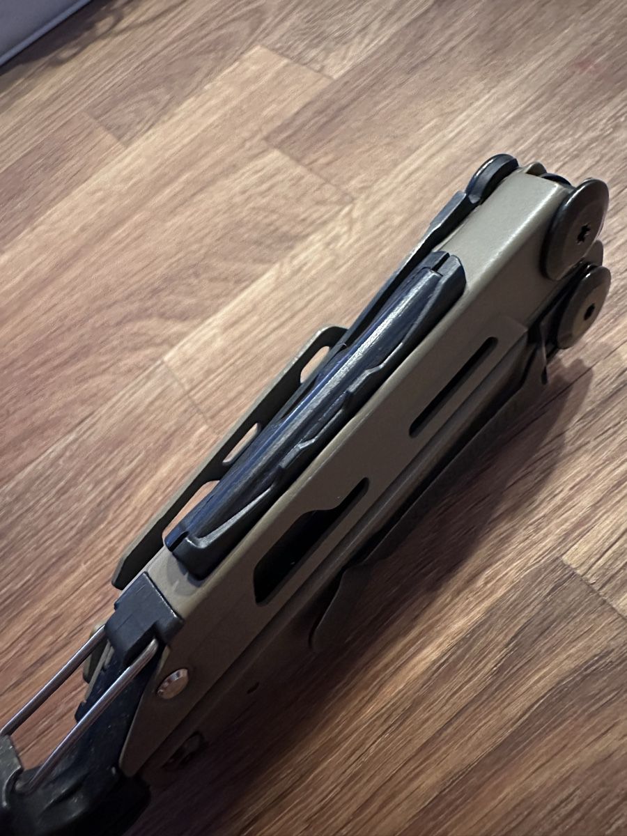 Leatherman Couteaux de poche: Leatherman Signal  – D'occasion à Wetzikon ZH par ald_5z8c 4