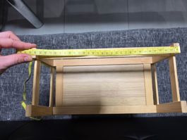 Praktisches Küchenregal aus Holz für Gewürze usw.