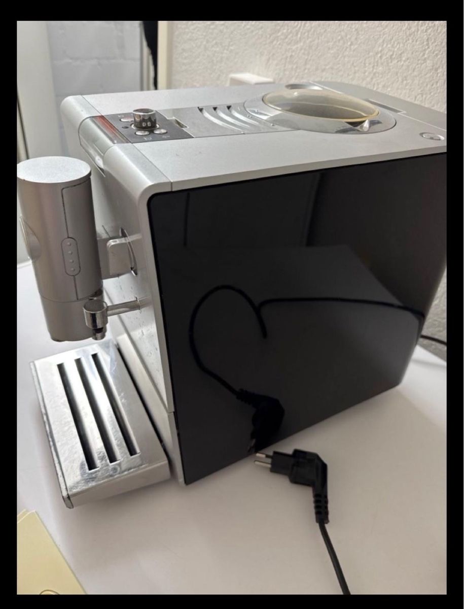 Jura Macchine per caffè & Macchine per espresso: Kaffeeautomat – Usato da Romanshorn venduto da Senada74 2