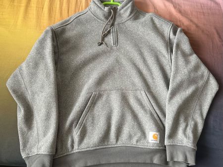 Carhartt Half zip sweatshirt