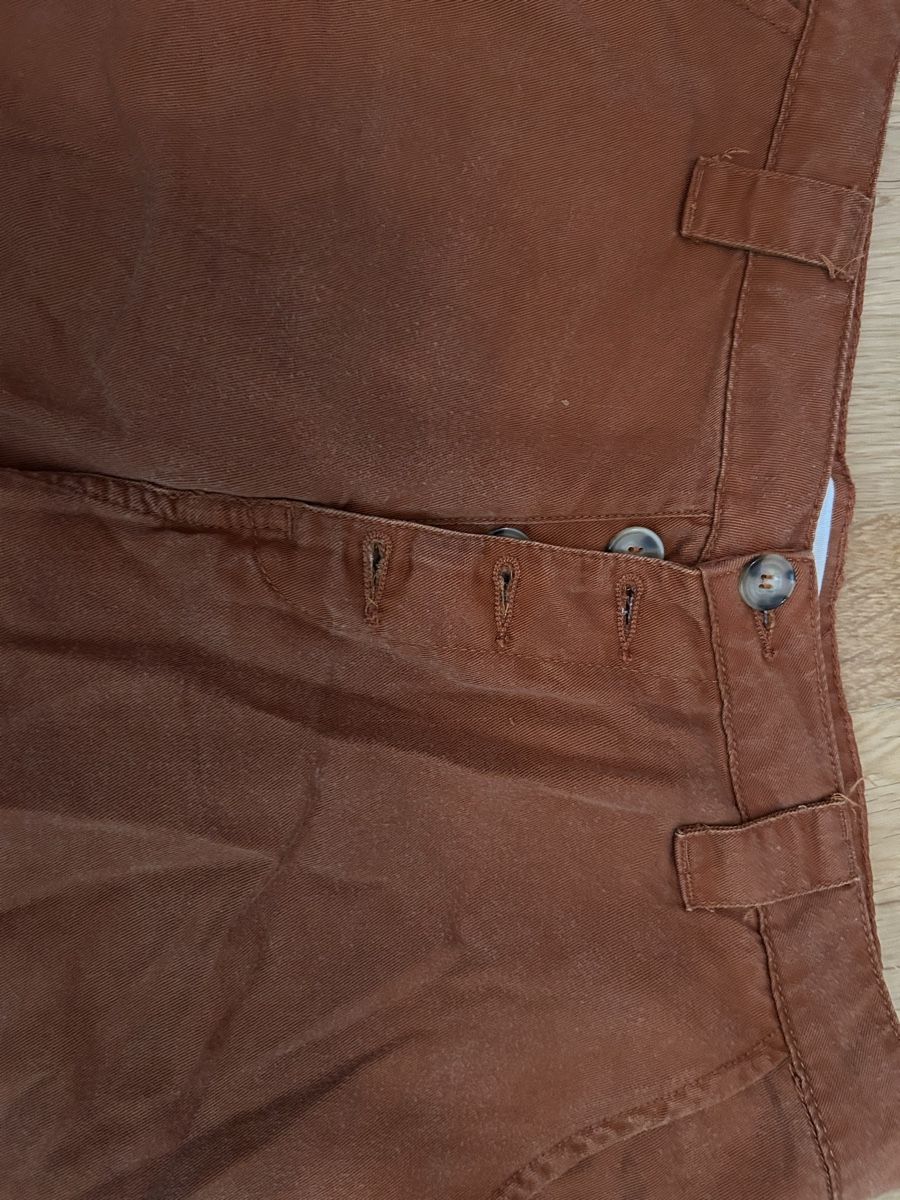 Pantaloni: Short brun Twintip – Usato da Daillens venduto da guisepa 1