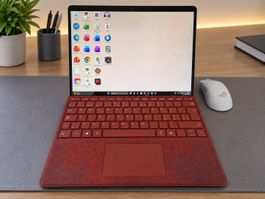 Microsoft Surface Pro 8 i5 8GB 256GB + Type Cover