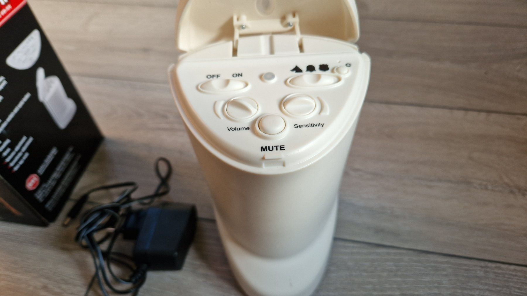 Sistemi d'allarme: STI Rex Plus II - chien de garde éléctronique – Usato da Châbles FR venduto da Onplug 1