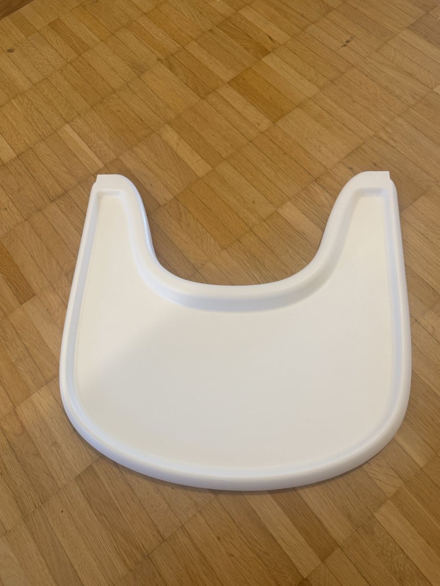 Stokke Hochstühle: Tripp Trapp Tray(Tisch) – Neu (gemäss Beschreibung) aus Wetzikon ZH von Elma_xhaferi
