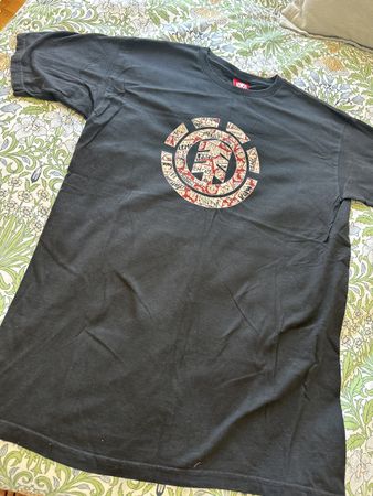 Element T-Shirt Gr. M (48)