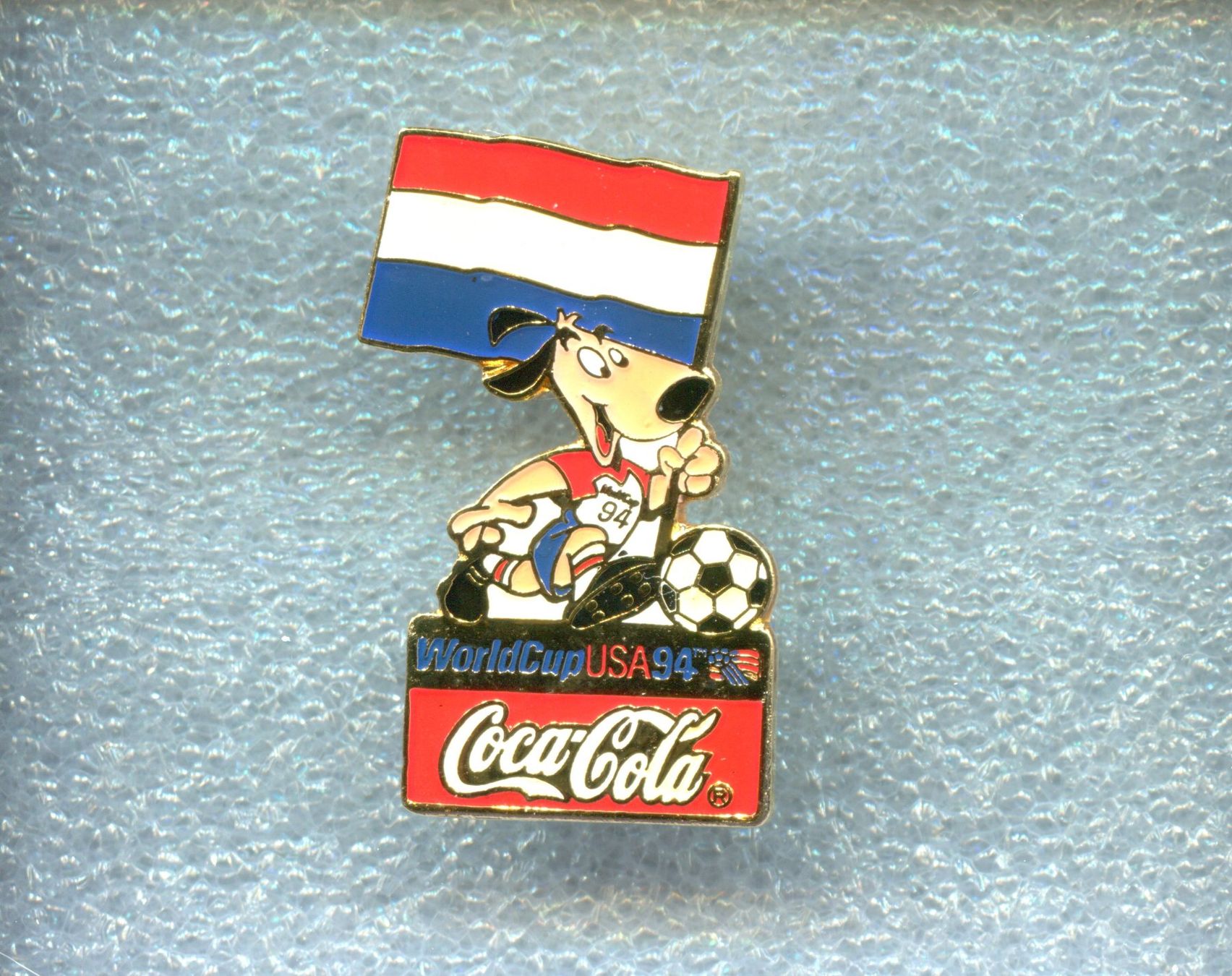 Coca-Cola Placchette & Badge: Coca Cola  LUXENBURG – Usato da Winterthur venduto da Sammleroase
