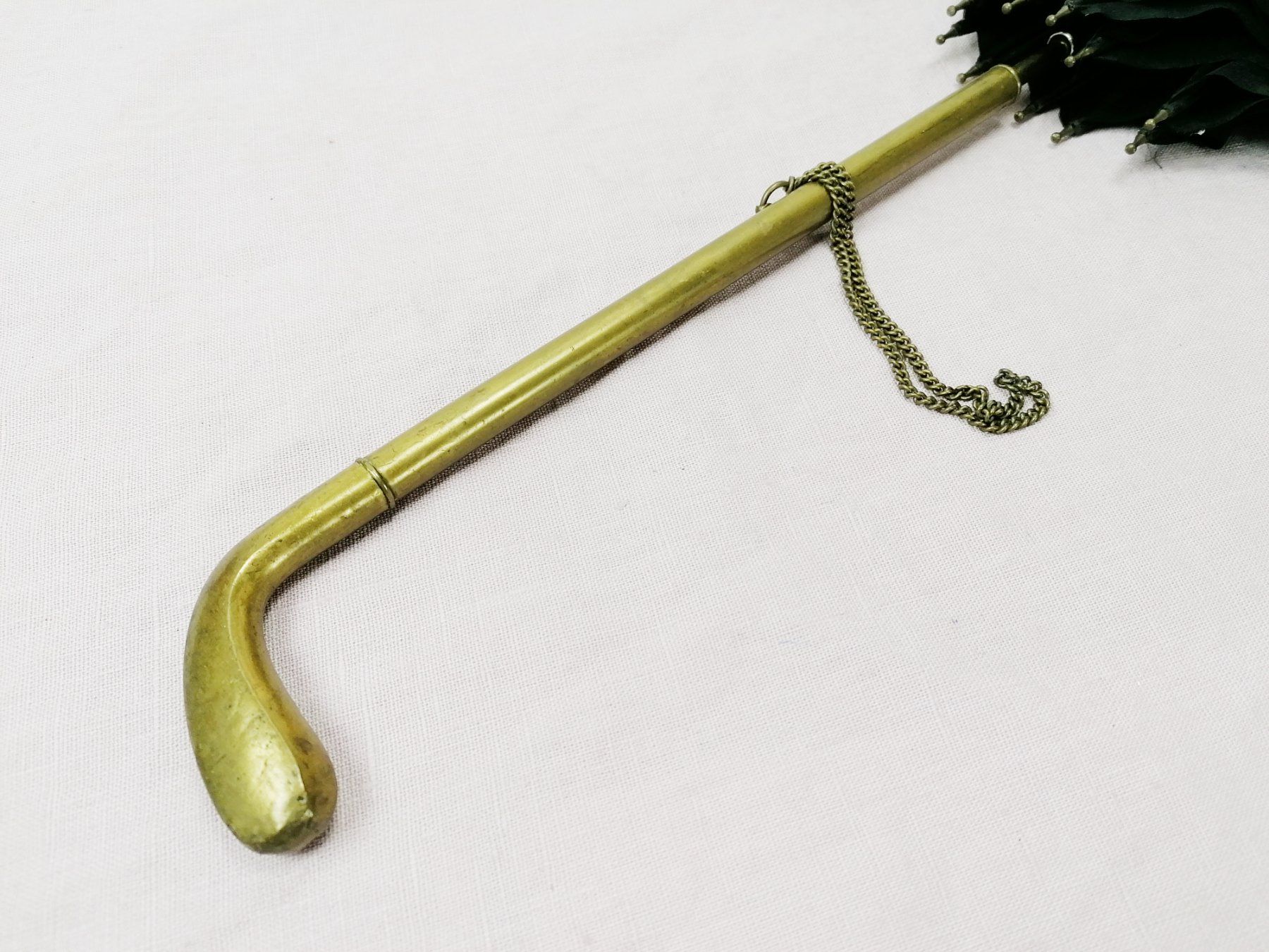 Regenschirme: Eleganter antiker Damenschirm – Gebraucht aus Köniz von Brockenreich 1
