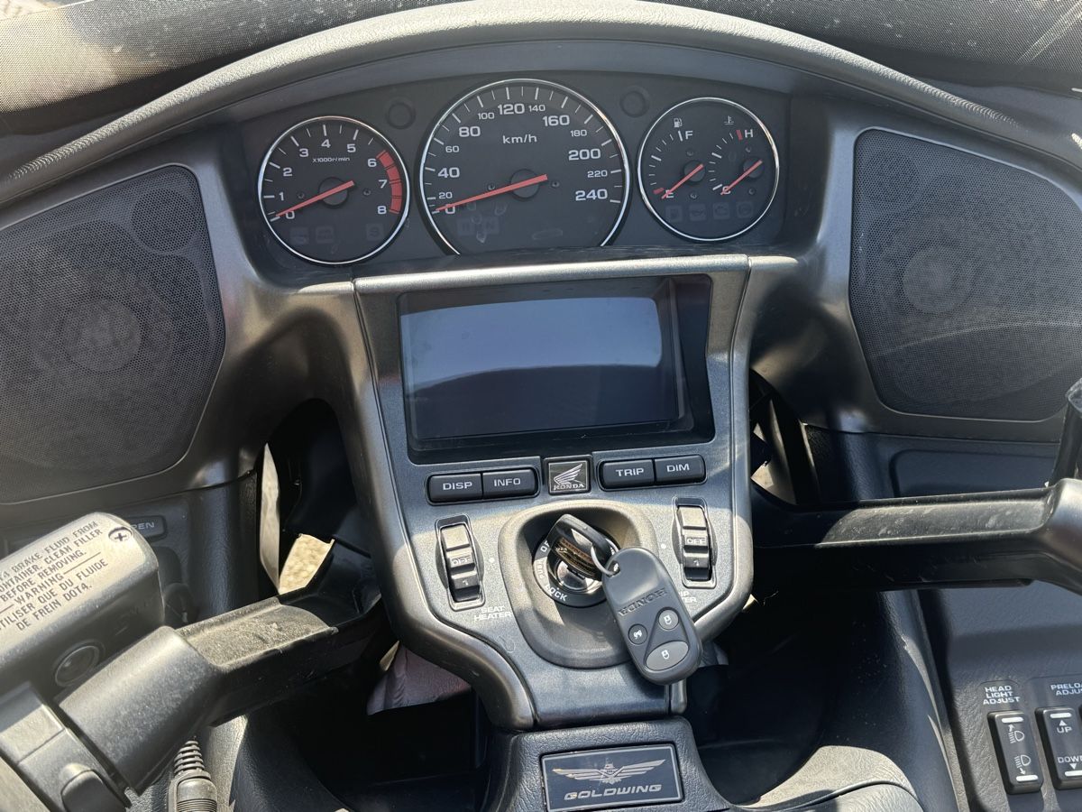 Honda Strada: Honda Goldwing – Usato da Mümliswil venduto da Millonighans 4