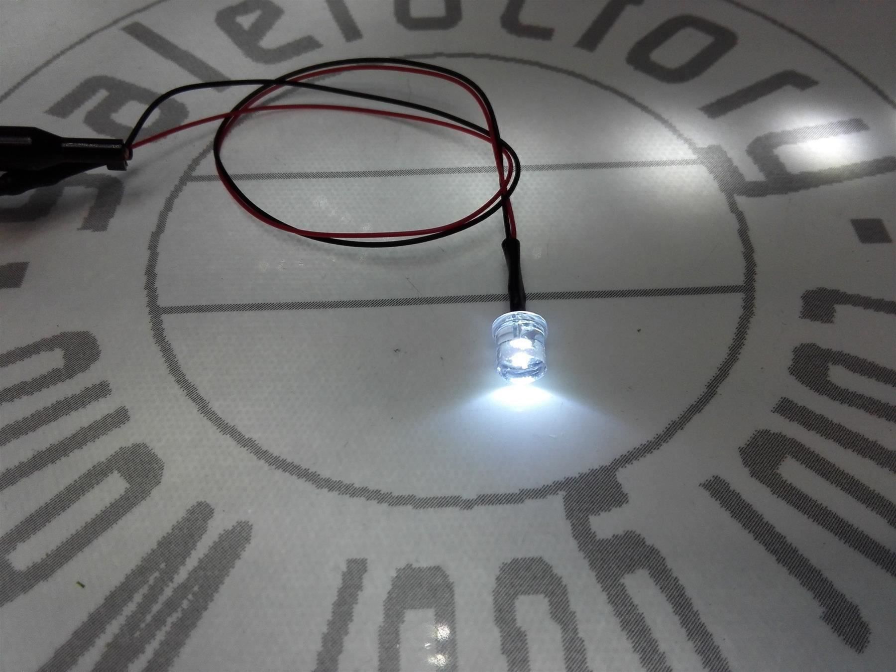 Componenti elettronici: Flachkopf-LED 5mm verkabelt 12V DC, cool – Nuovo (secondo la descrizione) da Luzern venduto da Salefactory 2