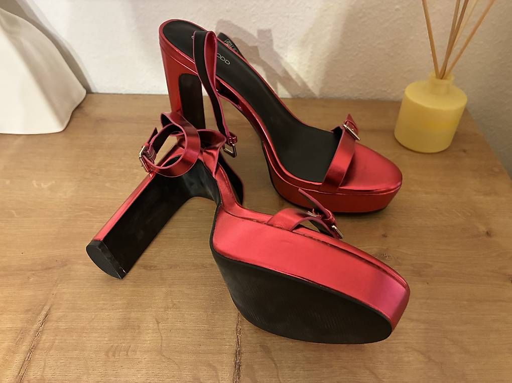 Scarpe da donna: even&odd Sandalen, Gr. 41 – Nuovo (secondo la descrizione) da Gibswil venduto da Miratec