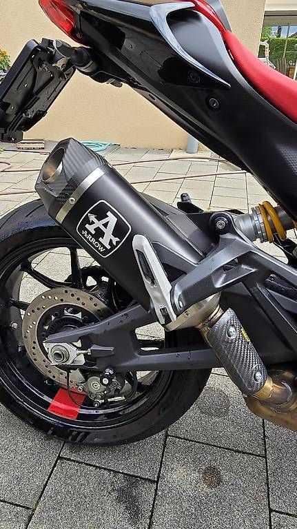 Strada: Ducati Monster SP 2023 – Usato da Penthaz venduto da ppah74 2