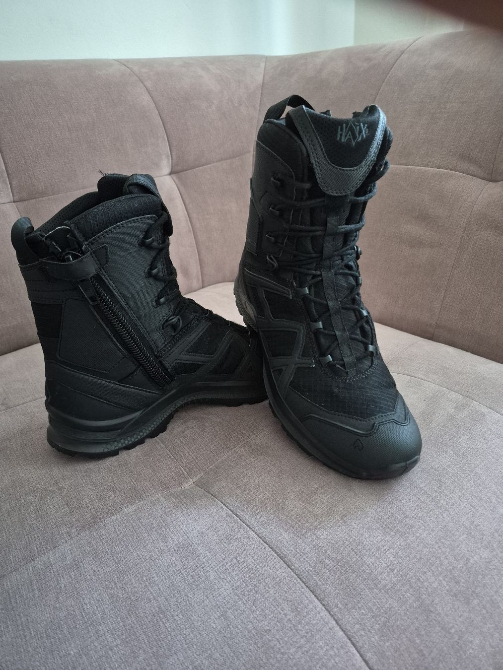 Haix Chaussures hommes: Wanderschuhe Haix – Neuf (Voir description) à Madetswil par AT87 2