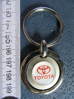 TOYOTA AUTO LOGO SCHLÜSSELANHÄNGER "TRÜLLI" CHROMIC