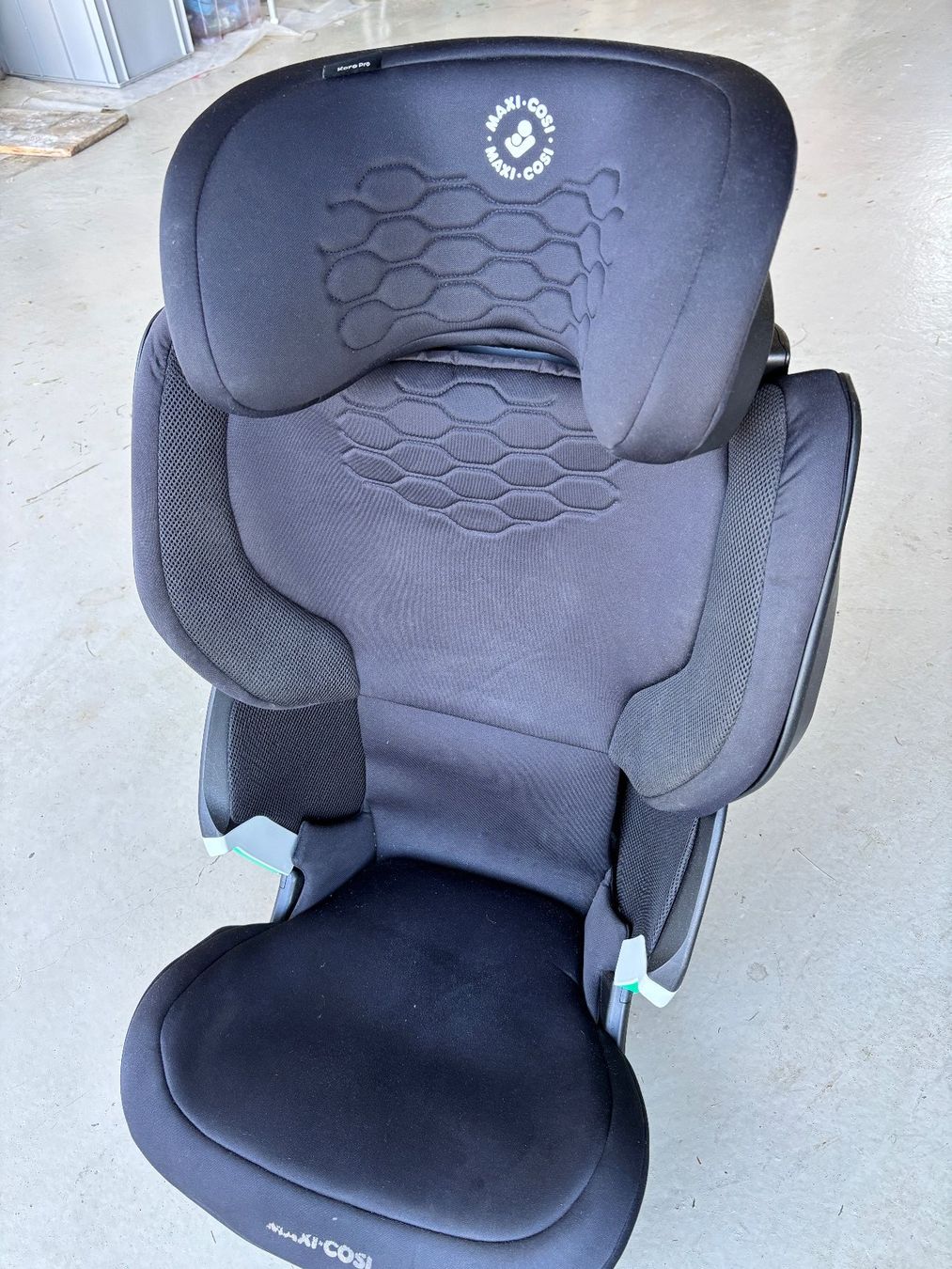 Maxi-Cosi Seggiolini per auto: Maxi-Cosi I-Size Autositz, Schwarz, Kinder – Usato da Gipf-Oberfrick venduto da cocoyoc 2