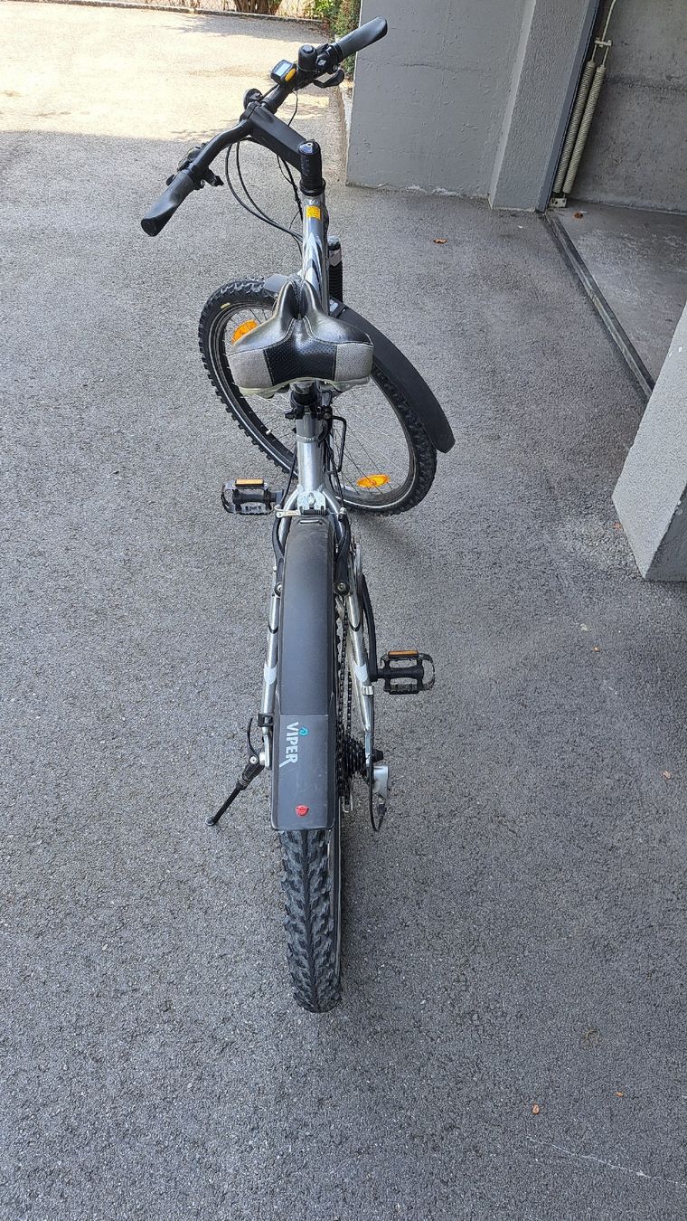 Velos: Fahrad Velo Giant – Gebraucht aus Buchs SG von VitaliiKu 3