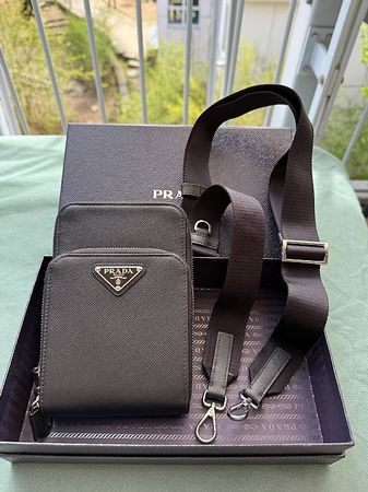 Prada Saffino - Crossbody phone bag -