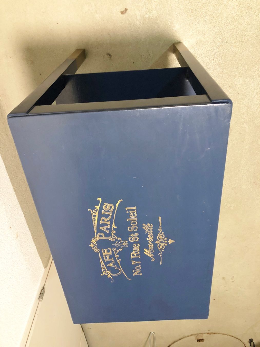 Tische: Beistelltisch – Gebraucht aus Glattbrugg von Ariel012 4