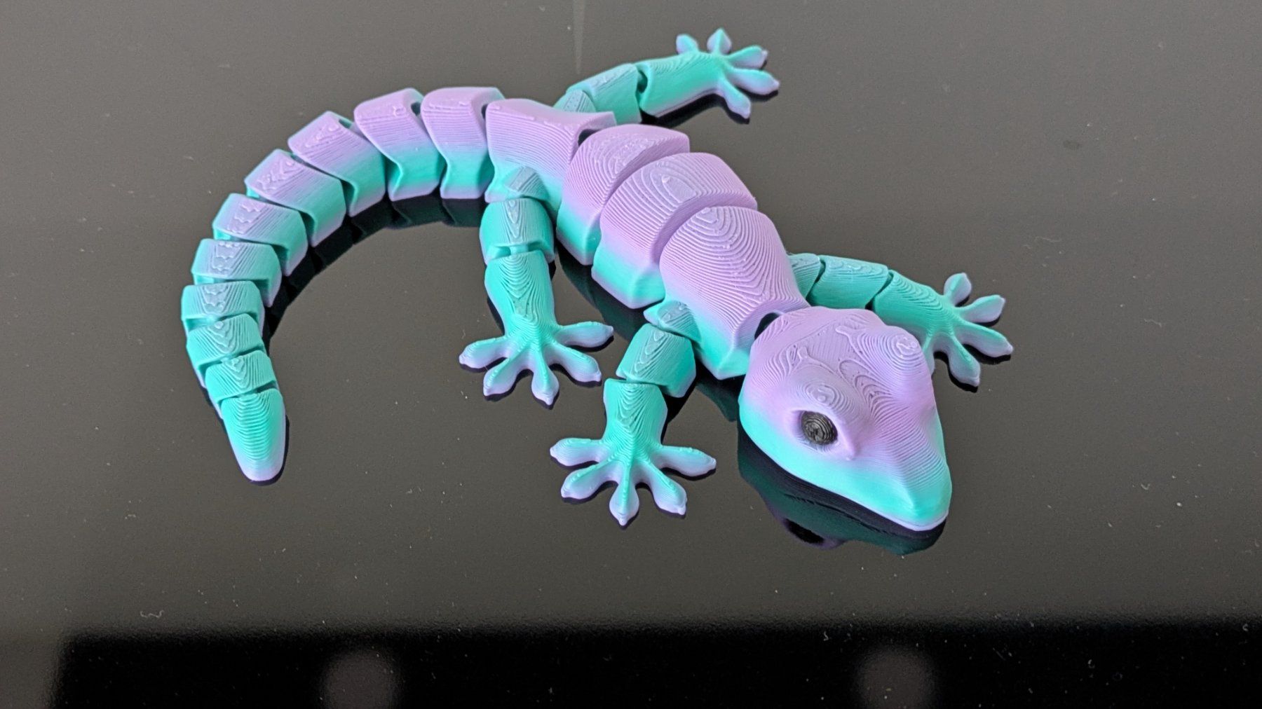 Tutte le decorazioni: Beweglicher Gecko, violett/tuerkis – Nuovo (secondo la descrizione) da Staufen venduto da El3D 1