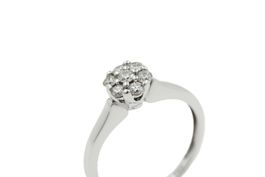 Ring mit 7 Brillanten ca. 0.25ct 18K Weissgold *S3761
