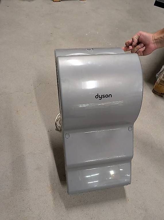 Teli da bagno: Dyson Airblade db – Usato da Losone venduto da bel_6nhj