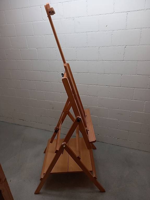 Staffeleien: Wunderschöne Staffelei aus Holz – Gebraucht aus Zürich von cla_mf9b 1