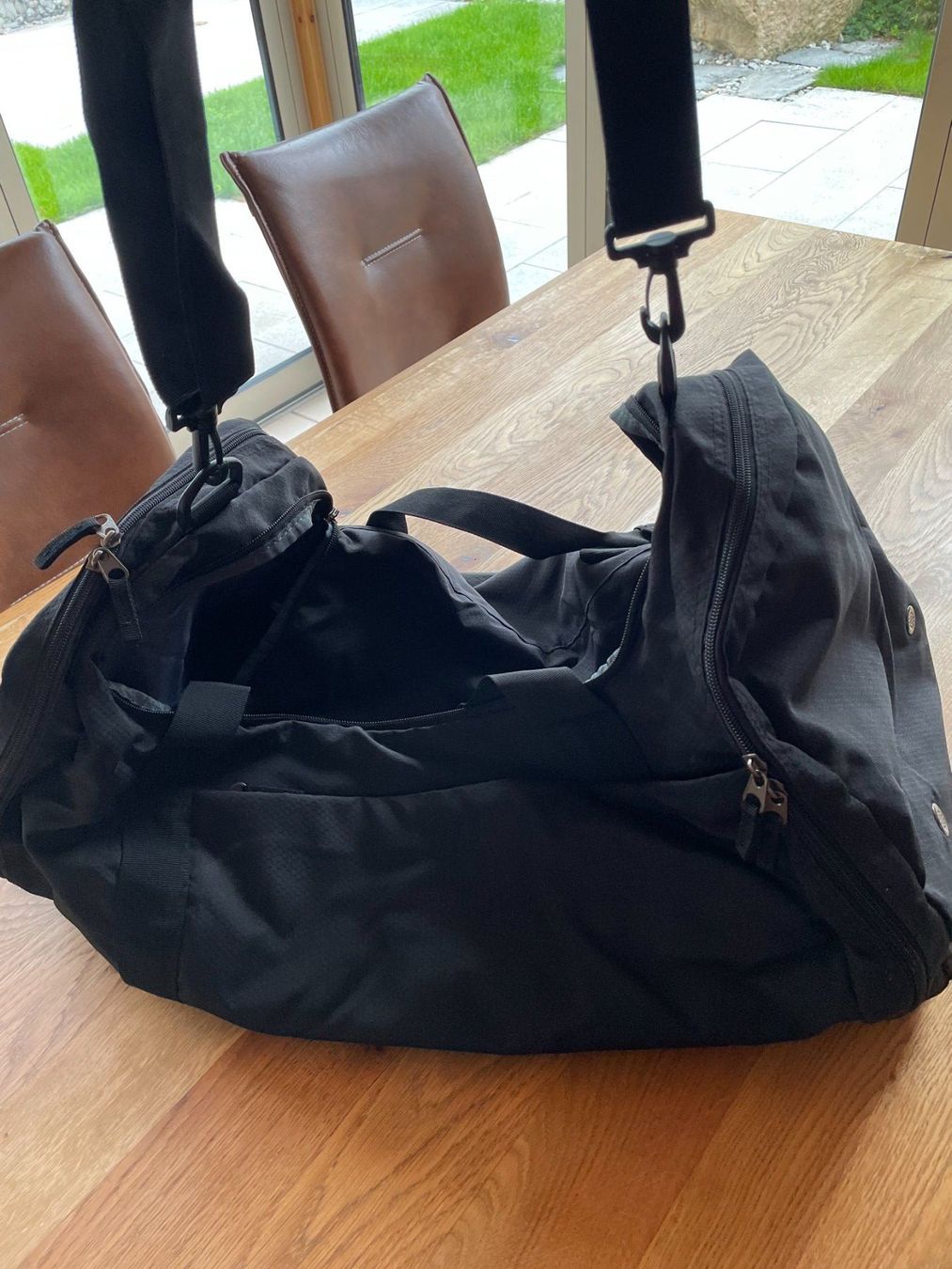 Borse: Reisetasche schwarz – Usato da Frenkendorf venduto da aussie22 1