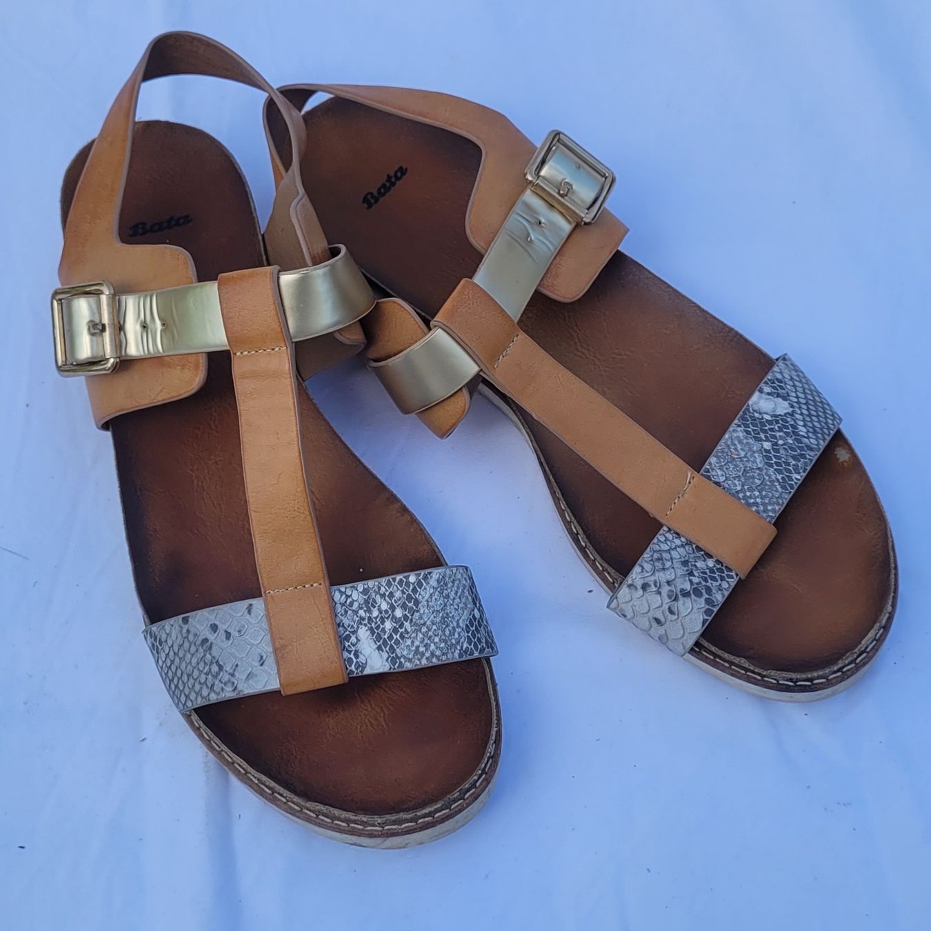 Scarpe da donna: Sandalen Leder Sommerschuh Bata 41 – Nuovo (secondo la descrizione) da Ruggell venduto da liverzano1